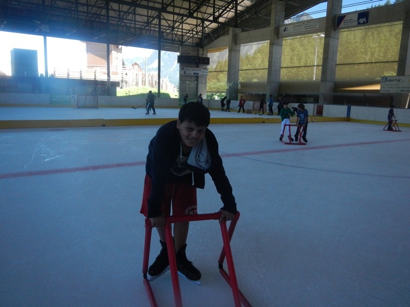 Village Camps International Summer Camp Leysin, Switzerland 2025-08-09 https://www.villagecamps.com/journals_admin/images/708-12-ice skating (77).jpg